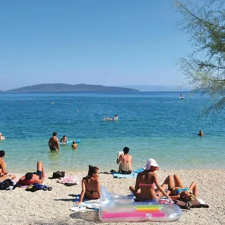 Dajana Near The Kastela