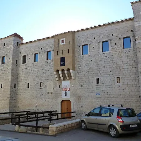 Apartment Dajana Near The *