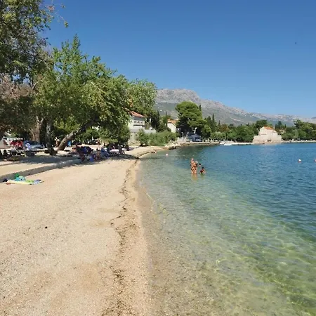 Dajana Near The Kastela